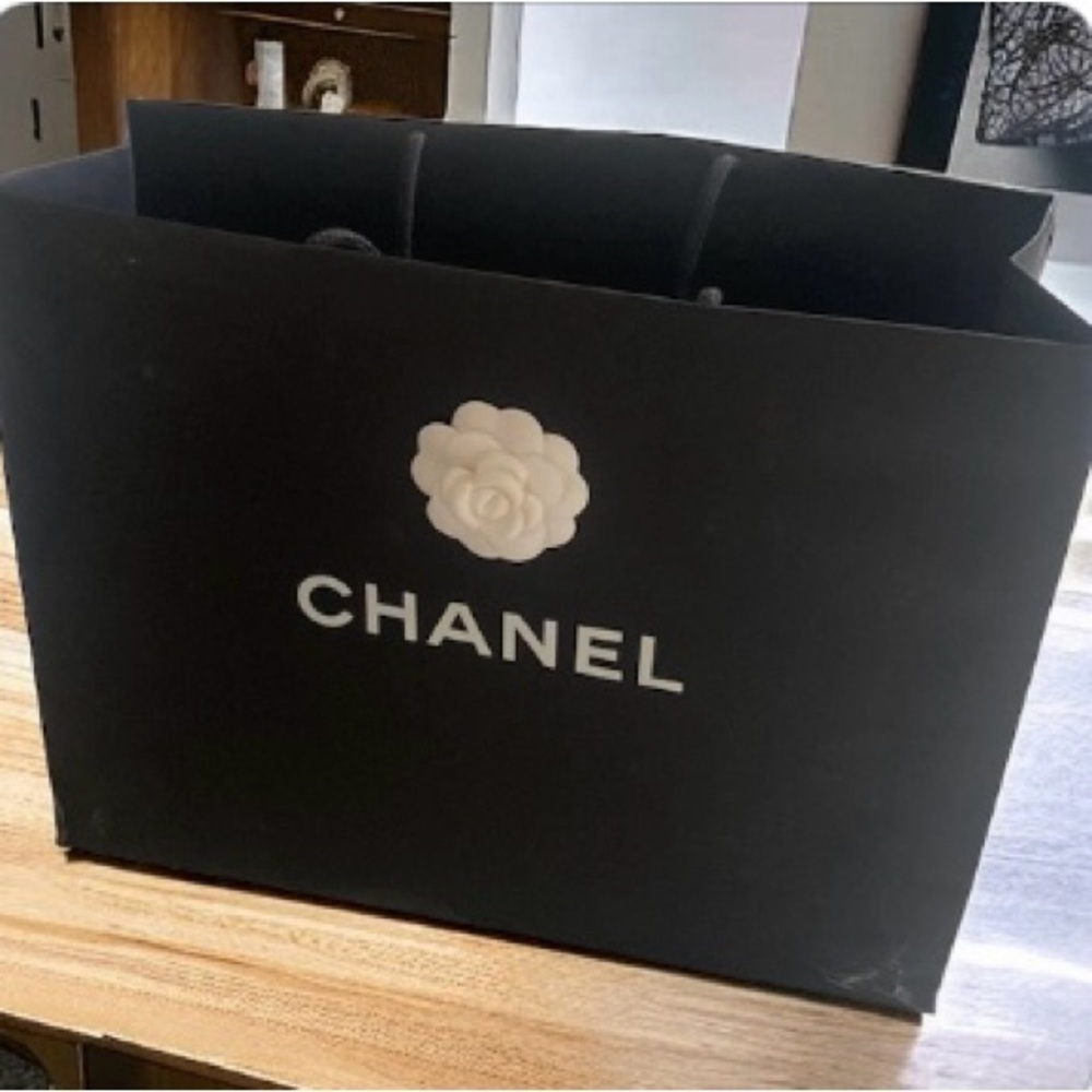 Chanel paper bag empty